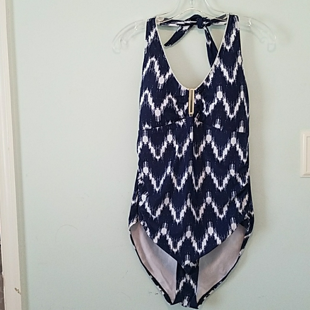 Jones New York bathing suit